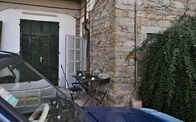 Valentine Home Lesa